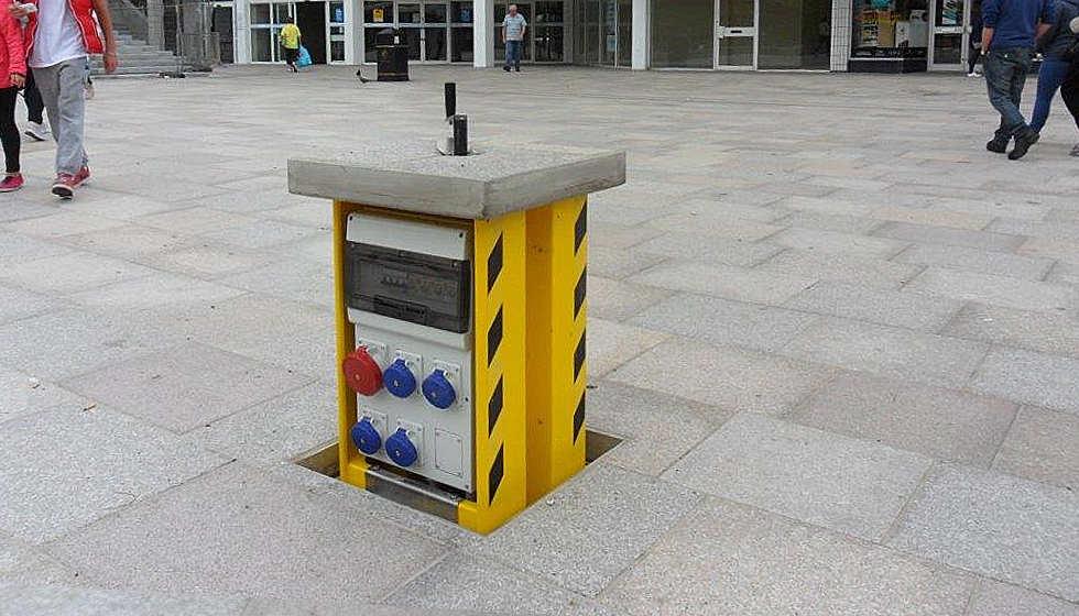 Pop Up Power Supplies retractable popup service units